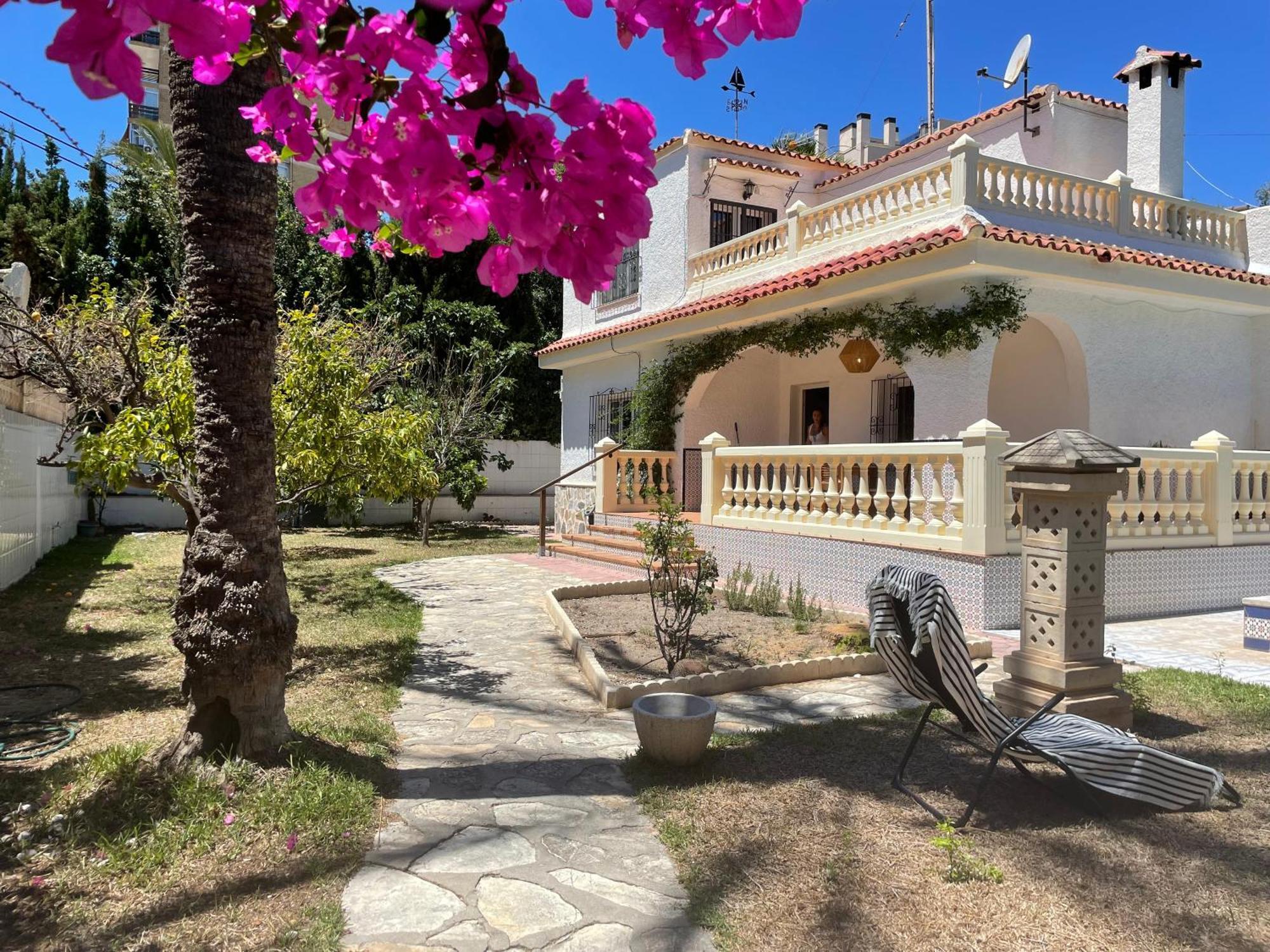 Villa Con Piscina A 5 Min A Pie De La Playa Y Pau5 El Campello Eksteriør bilde