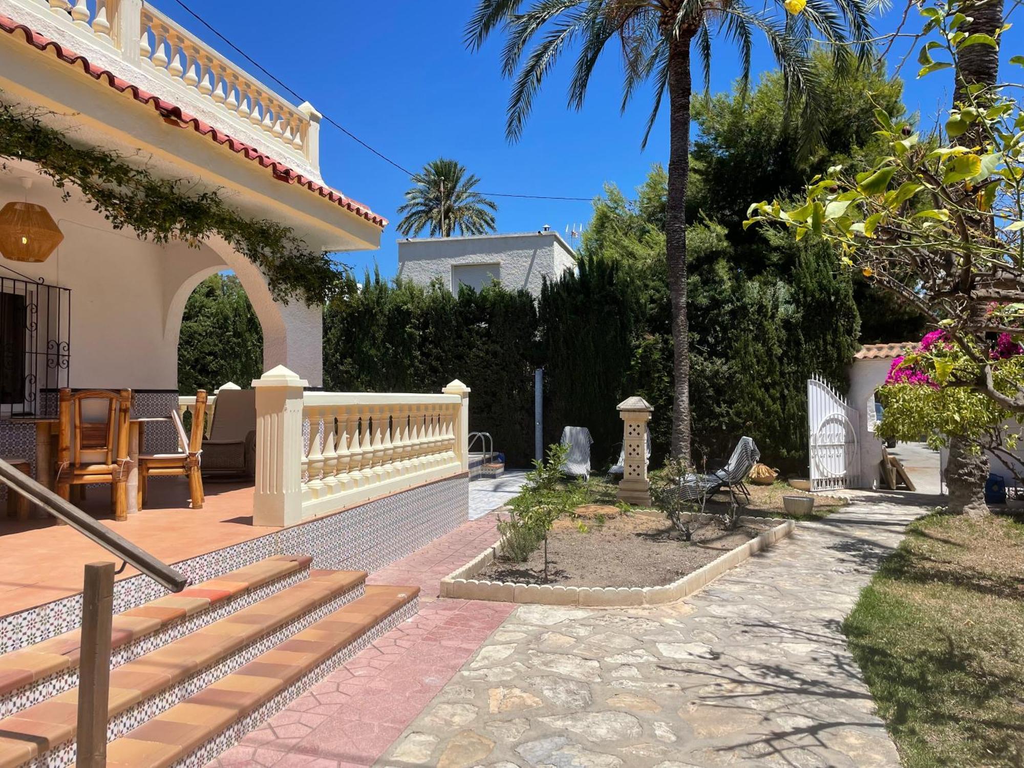 Villa Con Piscina A 5 Min A Pie De La Playa Y Pau5 El Campello Eksteriør bilde